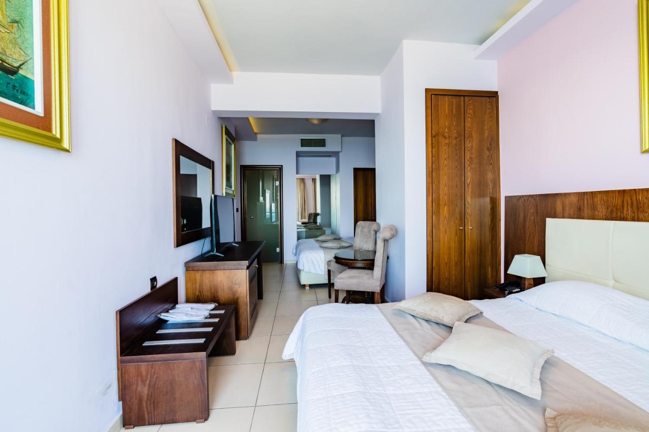 Panorama Hotel Paralía Kültér fotó