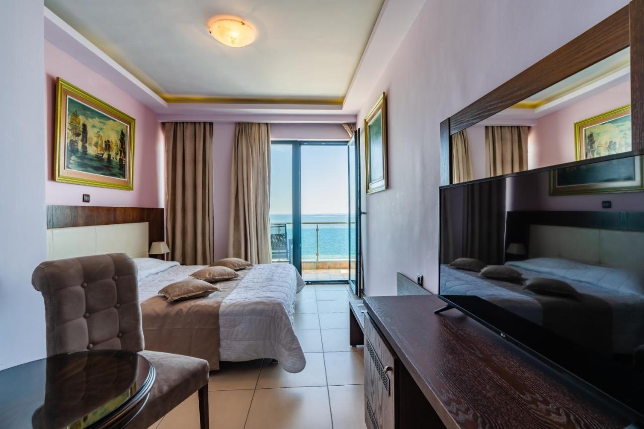 Panorama Hotel Paralía Kültér fotó